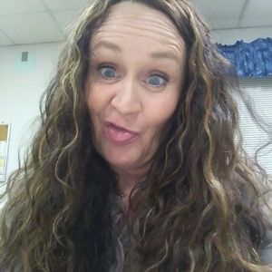 Meet your Posher, Carla